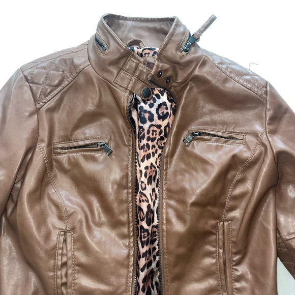 Womens Brown leather jacket - Picture 4 of 4